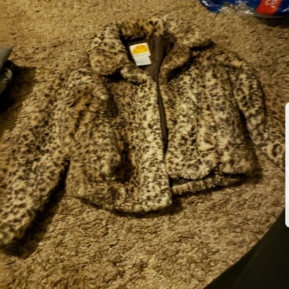 Girls shirt/ jacket size 6 - Picture 2 of 2
